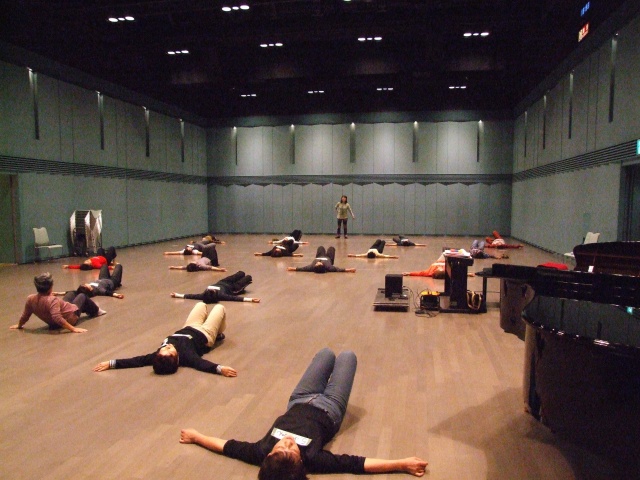 キラリ☆かげき団　こんにゃく体操とオペラとソング・入門ワークショップ～日本語オペラ、はじめのいっぽ～